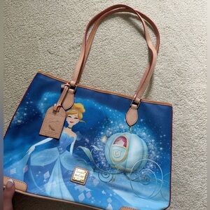 Disney Dooney & Bourke Cinderella Carriage Shopper Tote Bag Purse